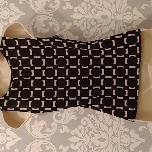 Black and White Suzy Shier top - Picture 4 of 4